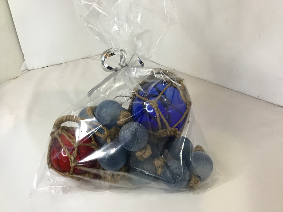 In Bag Red/Blue Glass Ornaments Garland Holiday Item