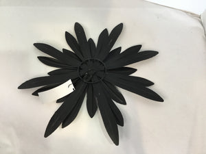 Metal Flower Green/Red Wall Decoration Art