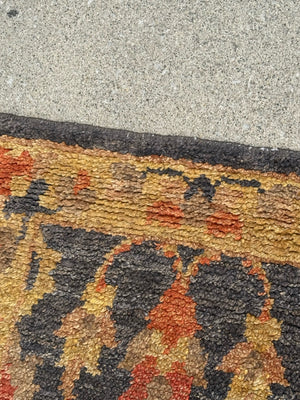 Wool Floral Black/Gold Rug