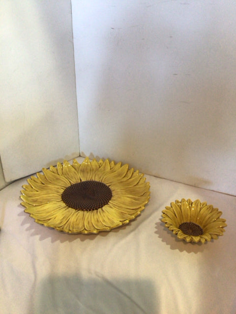 Yellow/Brown Ceramic Sunflower Platter