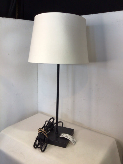 Black Metal Lamp