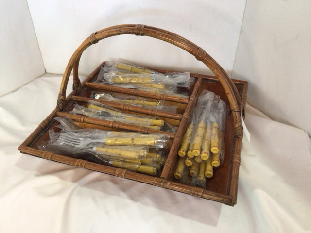 Yellow/Brown Bamboo Silverware