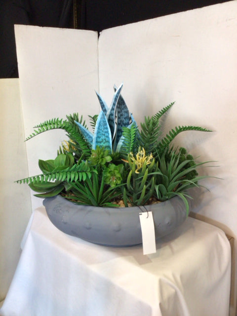 Green/Gray Succulent In Planter Faux Plant