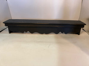 Rustic Black Scalloped Hanging Shelf