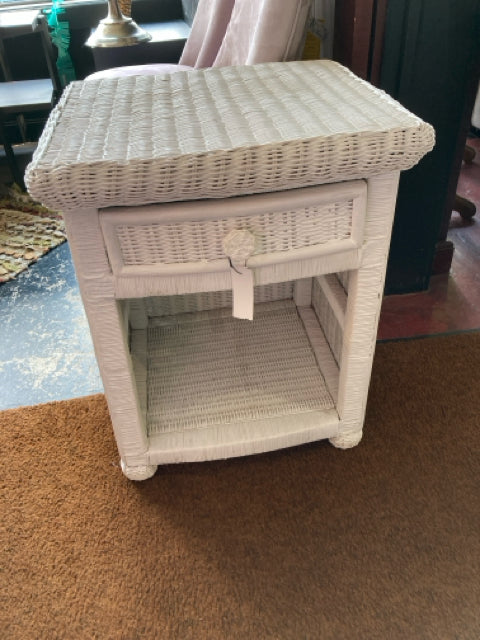 Side Wicker 1 drawer White Table