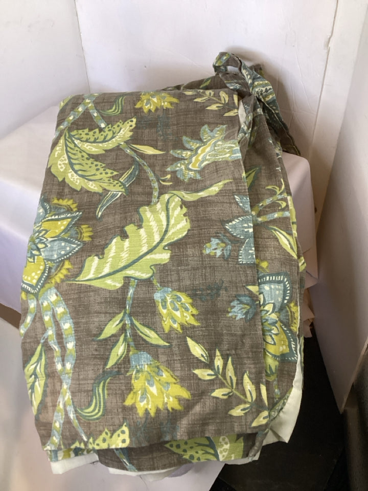 World Market 2 Panels Brown/Blue Cotton Floral Draperies/Curtains