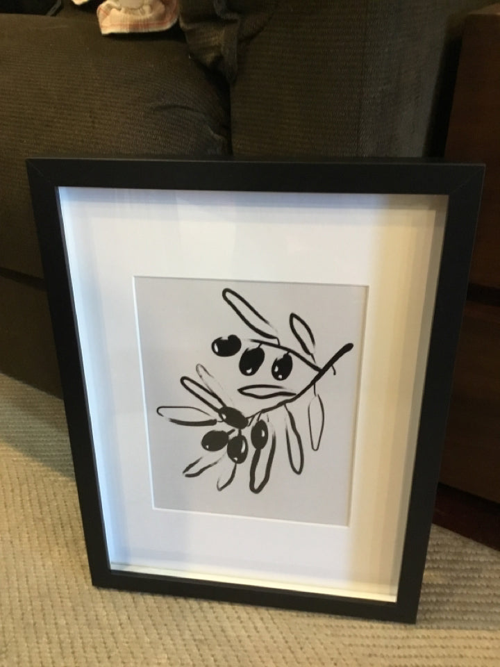 Modern Black/White Leaves Framed Art