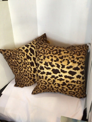 Down Brown/black Polyester Leopard Pillow Set