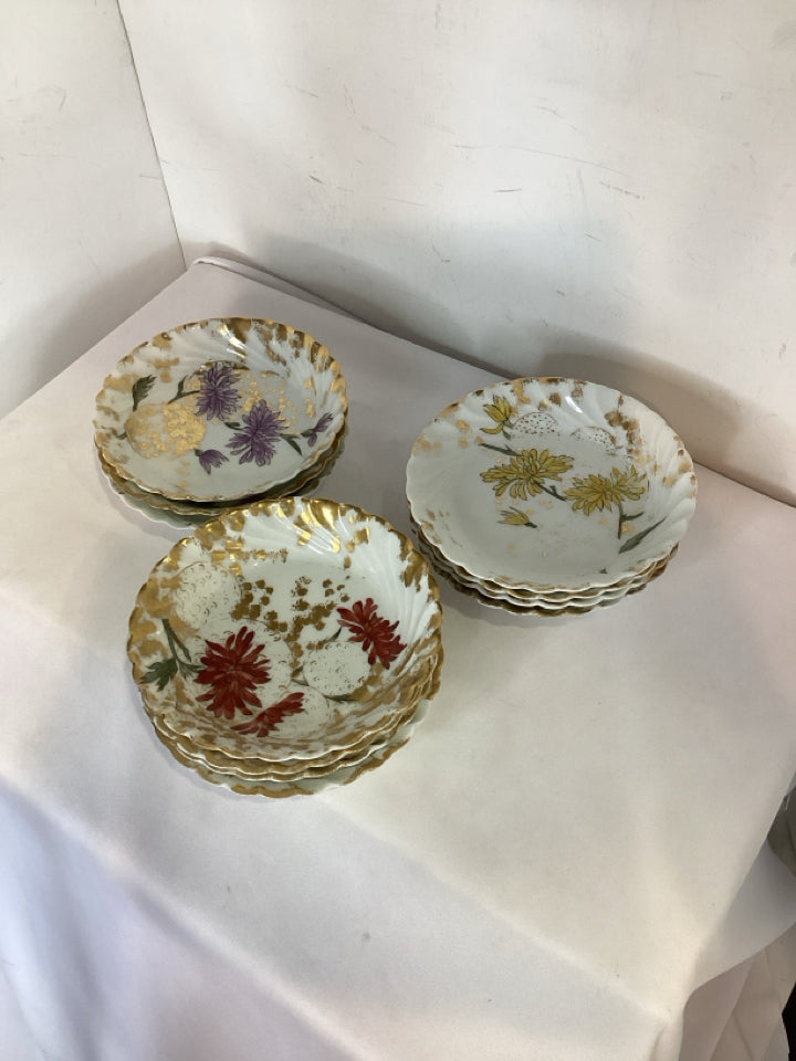White/Gold China Set of 11 Bowl Set