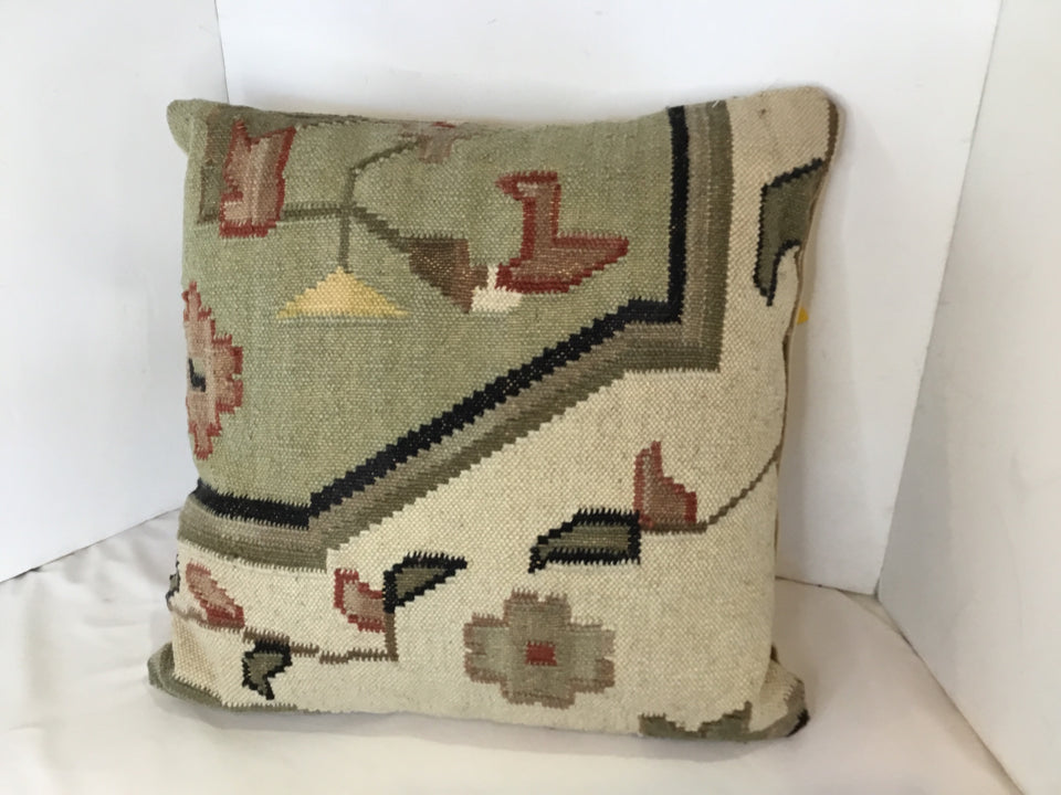Kilim Cream/Green Pillow