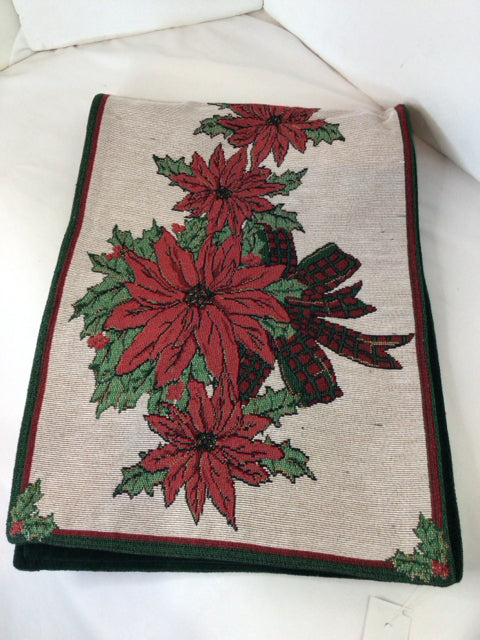 Christmas Red/Green Cotton Table runner Poinsettia Holiday Item