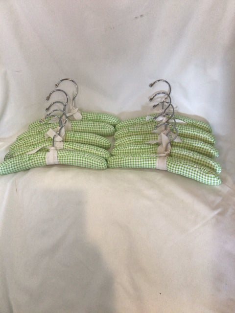 Set of 10 Green/White Hangers Children Misc