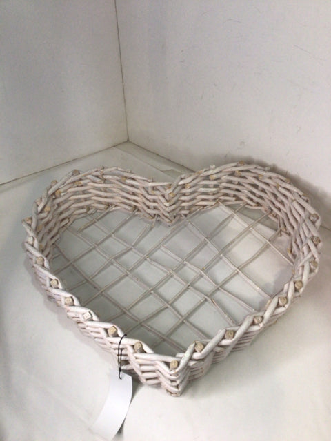 White Wicker Heart Basket