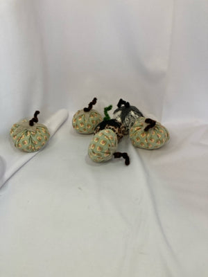 Bag of Green/Black Cloth Pumpkin Set of 6 Holiday Item