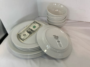 Bed Bath & Beyond Classic White Porcelain Beaded Set of 4 Dinnerware