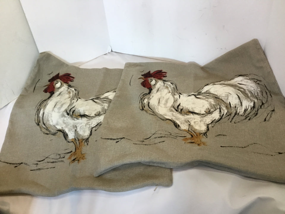 Pottery Barn Pair Tan/White Burlap Rooster Pillow Cover