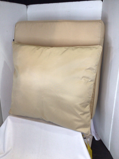 Outdoor/Outside Tan Pair Square Cushion