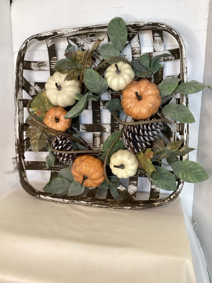 Fall Brown/Orange Wreath Gourds Holiday Item