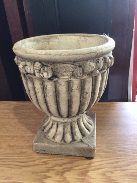 Urn Gray Concrete Roses Planter