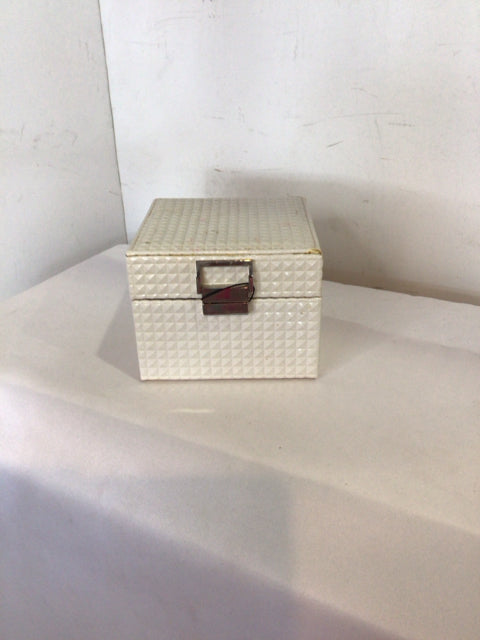 White Vinyl Jewelry Box