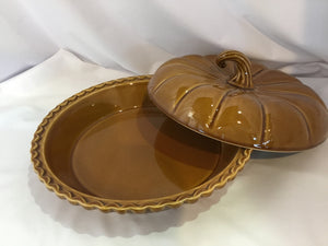 Crate & Barrel Brown Ceramic Lidded Pumpkin Pie Plate