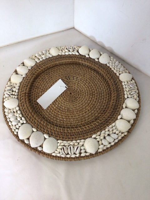 Brown/White Wicker Shells Charger