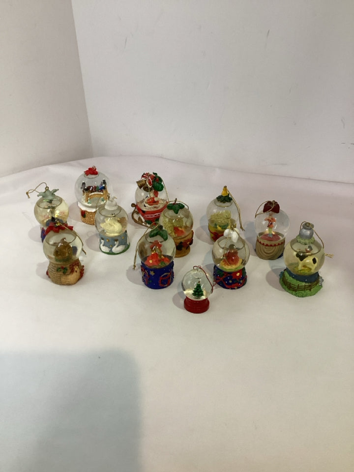 Vintage Globe Multi-Color Resin Set of 12 Holiday Ornaments