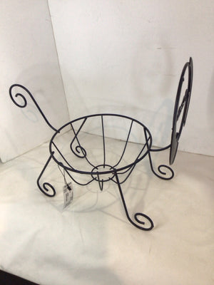 Black Metal Dog Planter