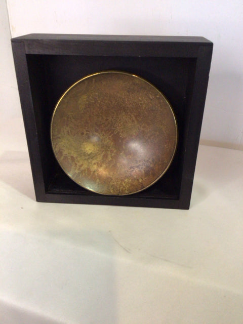 Artisan Multi/black Metal/Wood Shadow Box