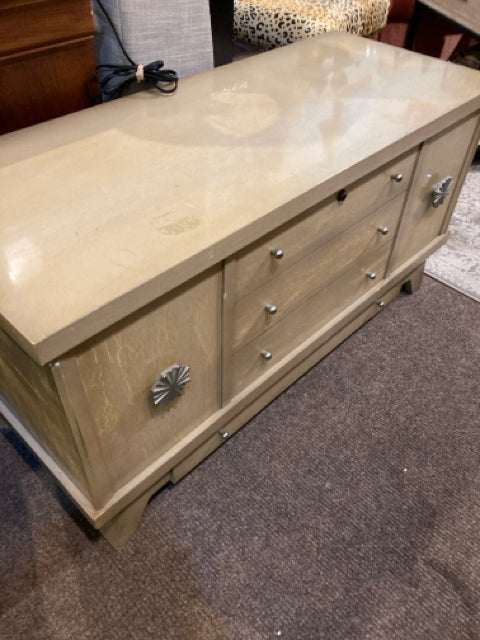 Lane Retro Drawer Cedar Chest