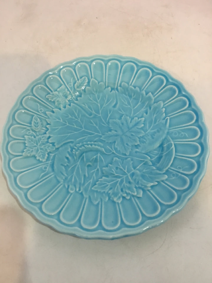 Decorative Blue Ceramic Leaves Plate