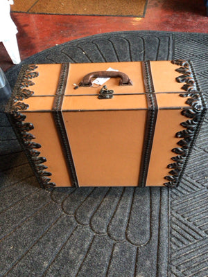 Nesting Wood Set of 4 Brown/black Trunk