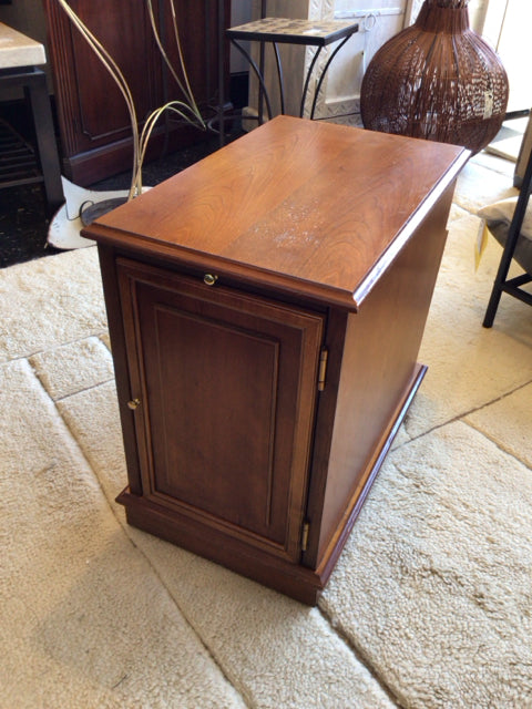 Vintage End Wood Rose Table