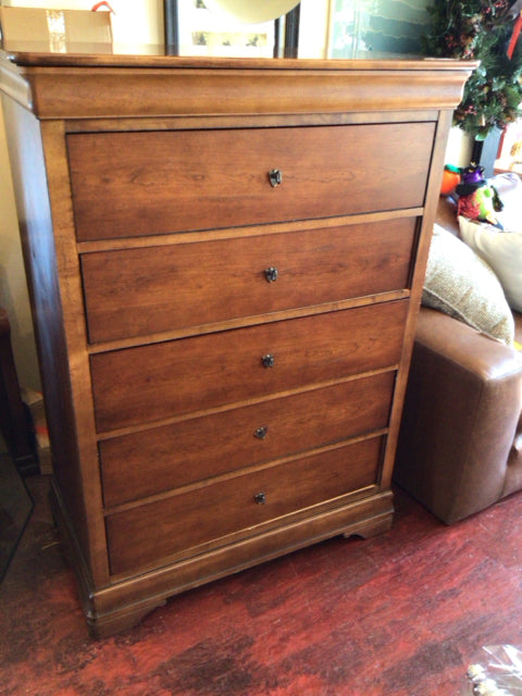 6 Drawers Wood AS IS Brown Dresser/Chest