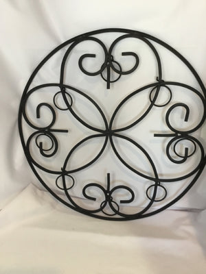 Black Metal Round Wall Hanging Art