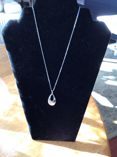 Silver Teardrop Necklace
