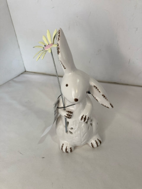 Light White/Yellow Ceramic Bunny Battery Figurine