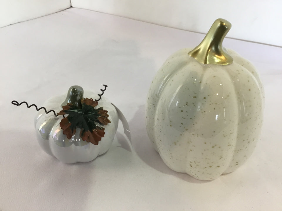 Fall White Ceramic Pair Pumpkins Holiday Item