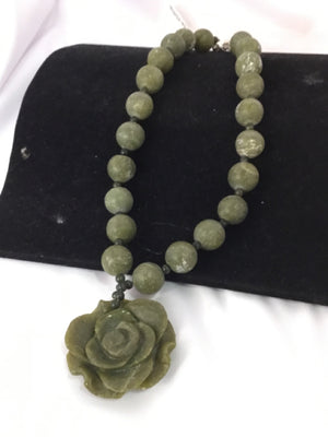 Green Rose Jade Necklace