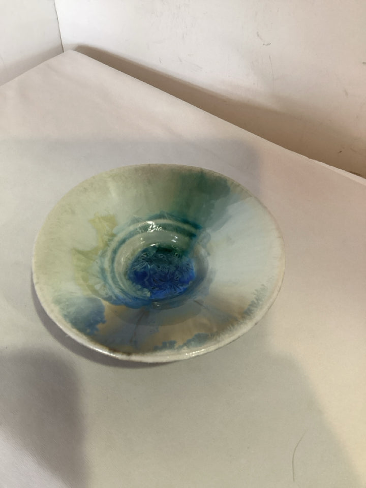 Glazed White/Multi Pottery Bowl