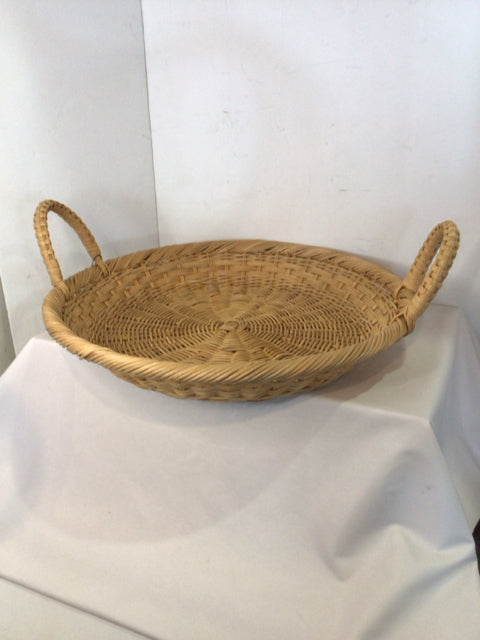 Natural Wicker Round Tray
