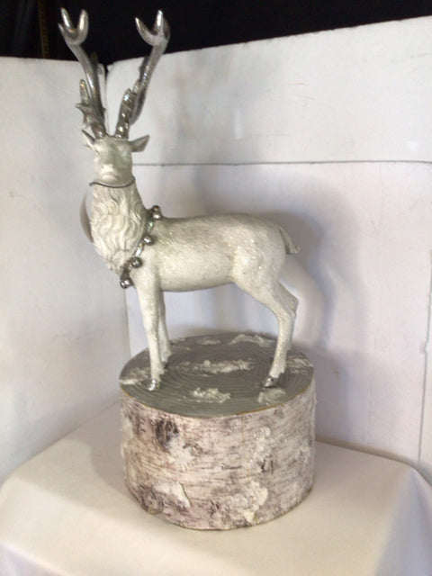 2 Piece White/Silver Resin Reindeer Holiday Item