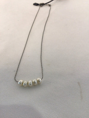 Silver Silver/White Pearls Necklace