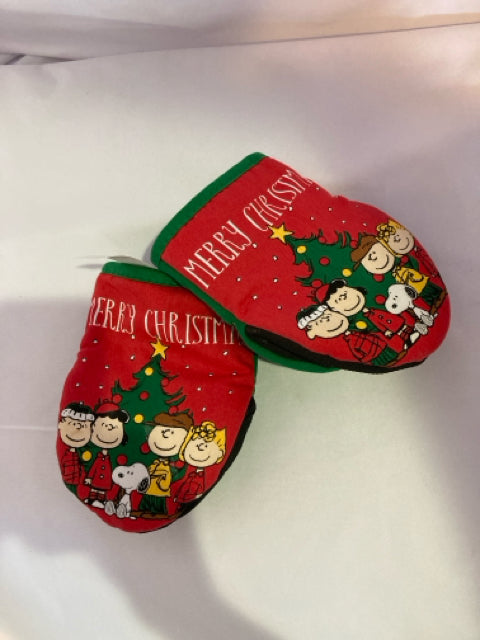 Peanuts As Is Cotton Oven Mitt Pair Holiday Item