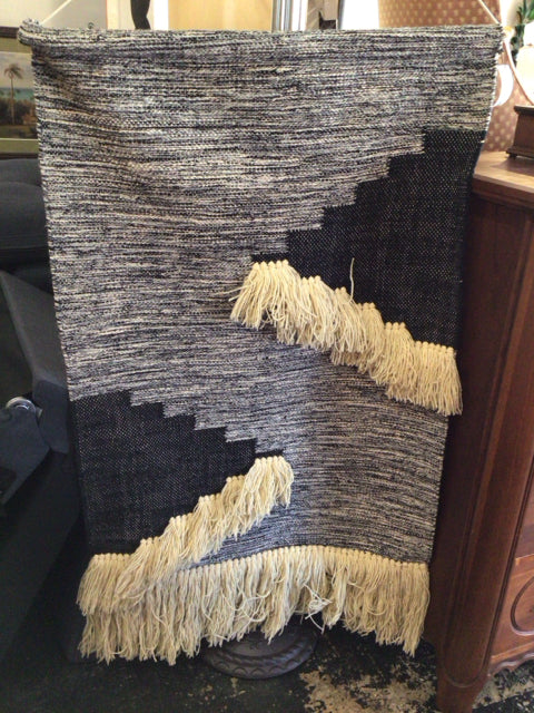 Black/Ivory Waffle Woven Tassel Wall Hanging Art