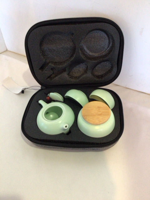 4 Pieces Green Ceramic Chinese Tea Set