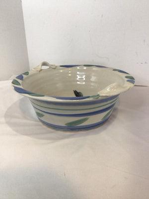 White/Blue Pottery Bowl