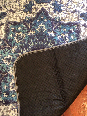 Polyester Blue/White Rug