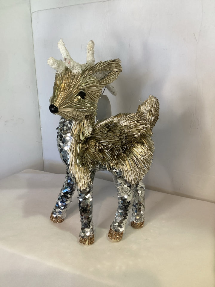 Reindeer Silver Sequins Holiday Item