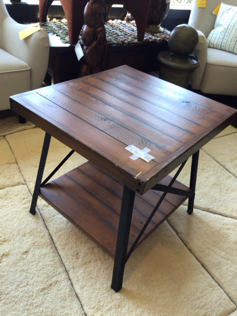 Side Wood/Metal Tiered Rustic Brown/black Table